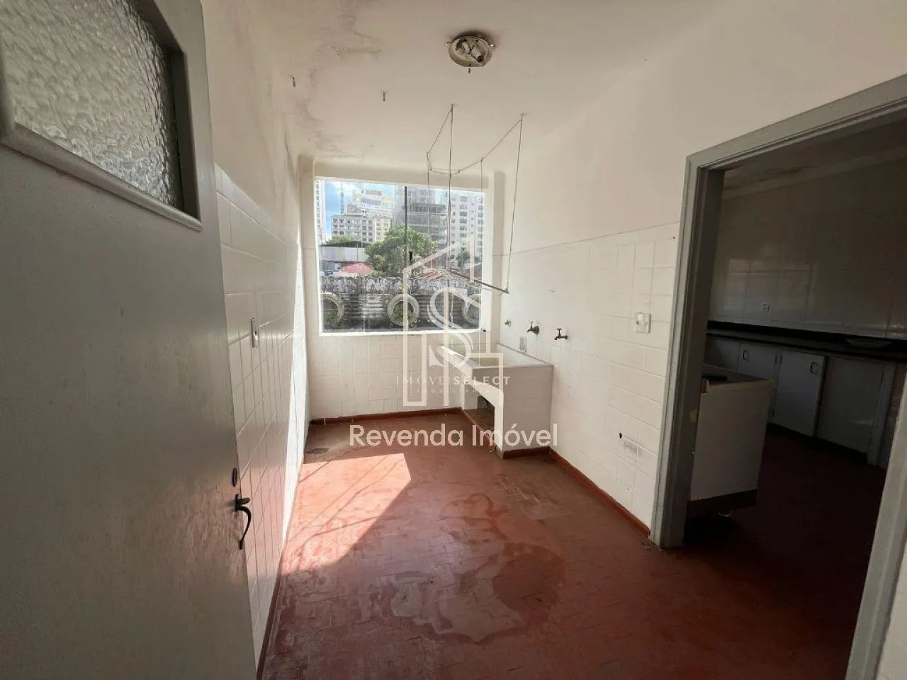 Higienópolis - Galpão Comercial de 910m² com 2 banheiros. - Foto 4