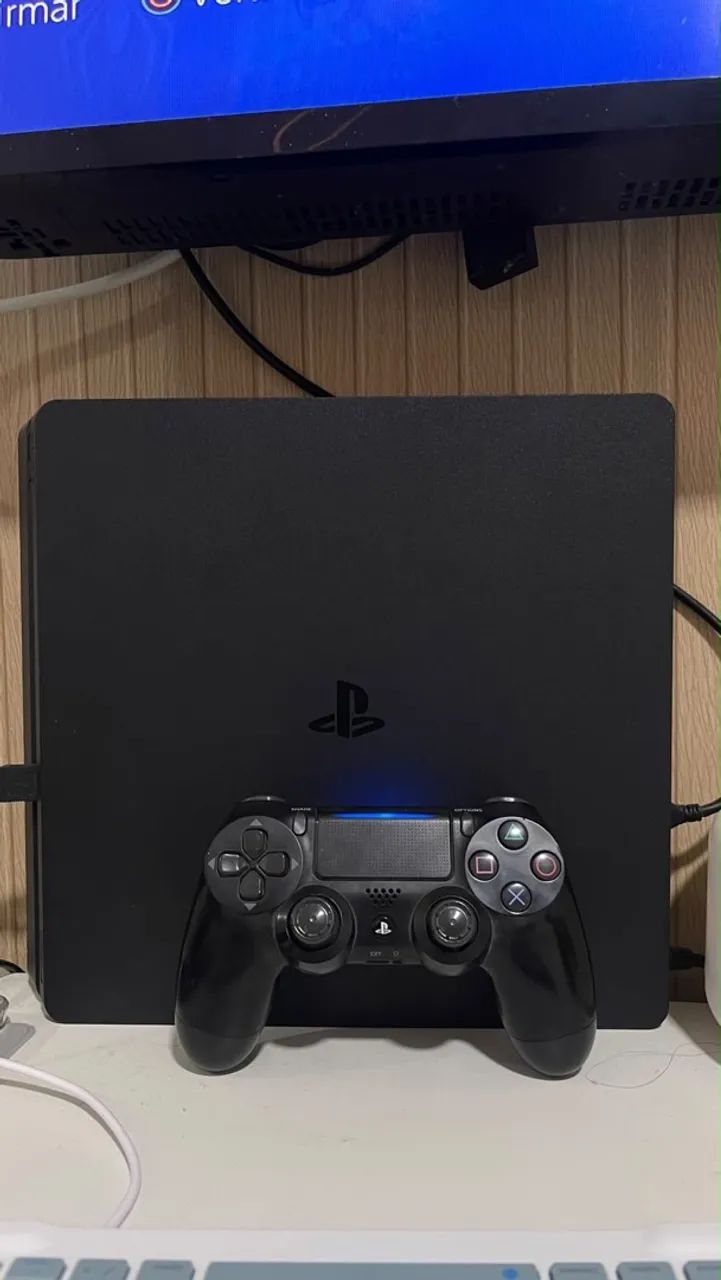 Ps4 slim 