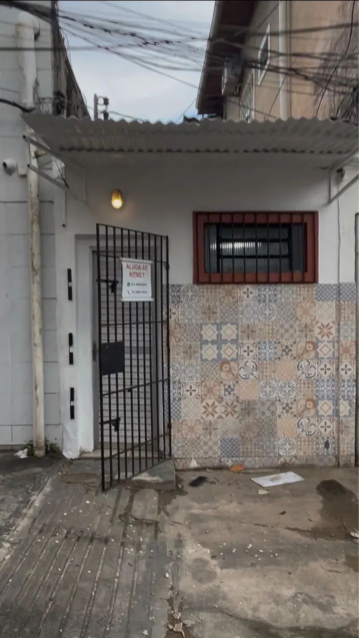 Aluga-se kitnet/ponto comercial