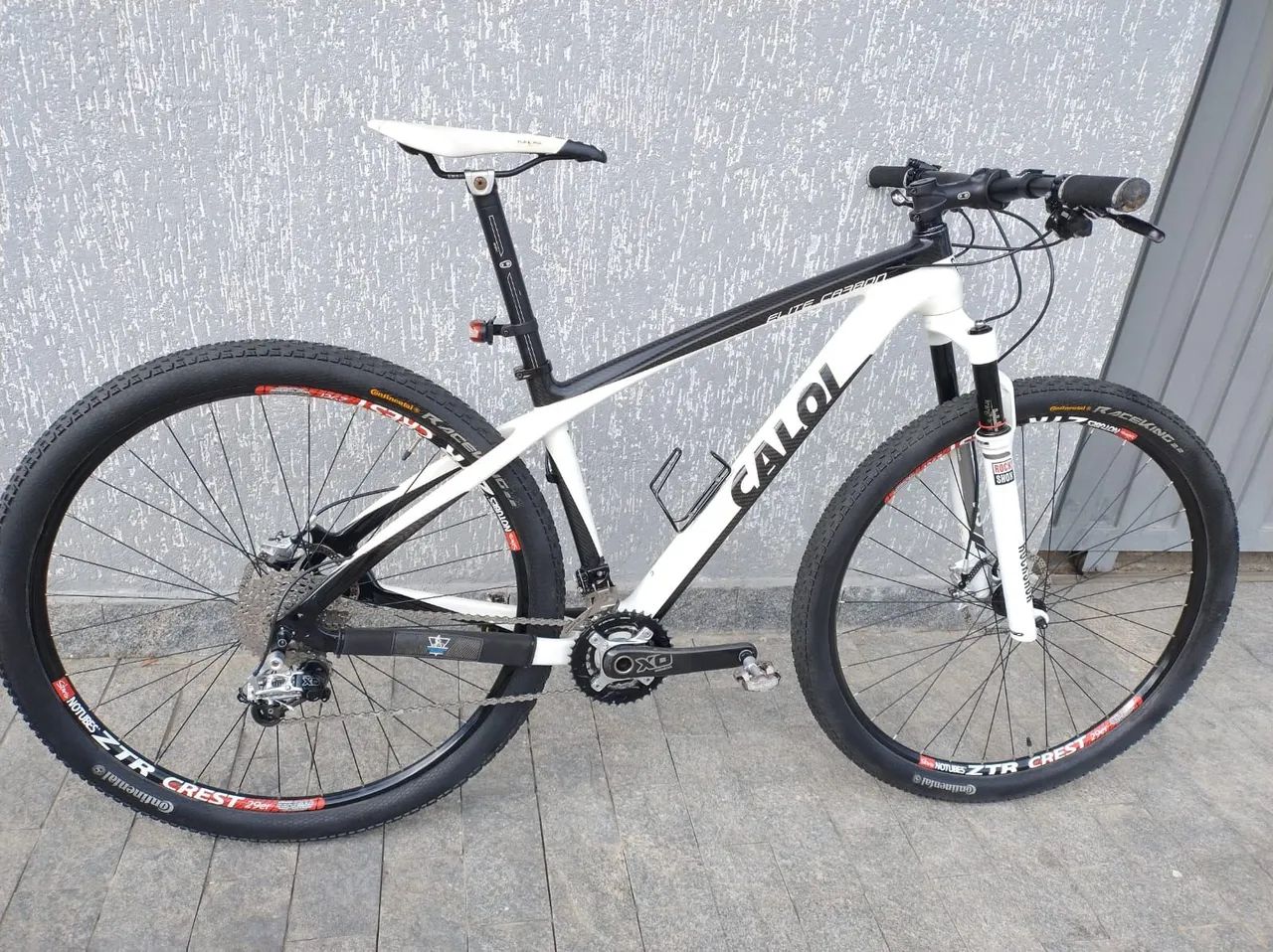 Caloi elite carbon 