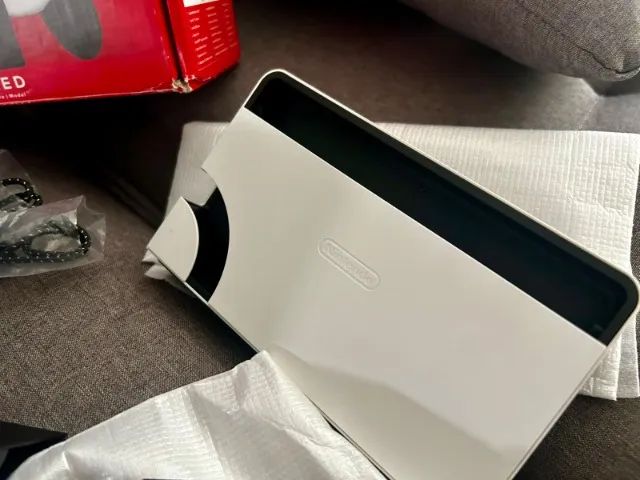 Nintendo Switch OLED - Semi-Novo - Ótimo preço - Foto 4