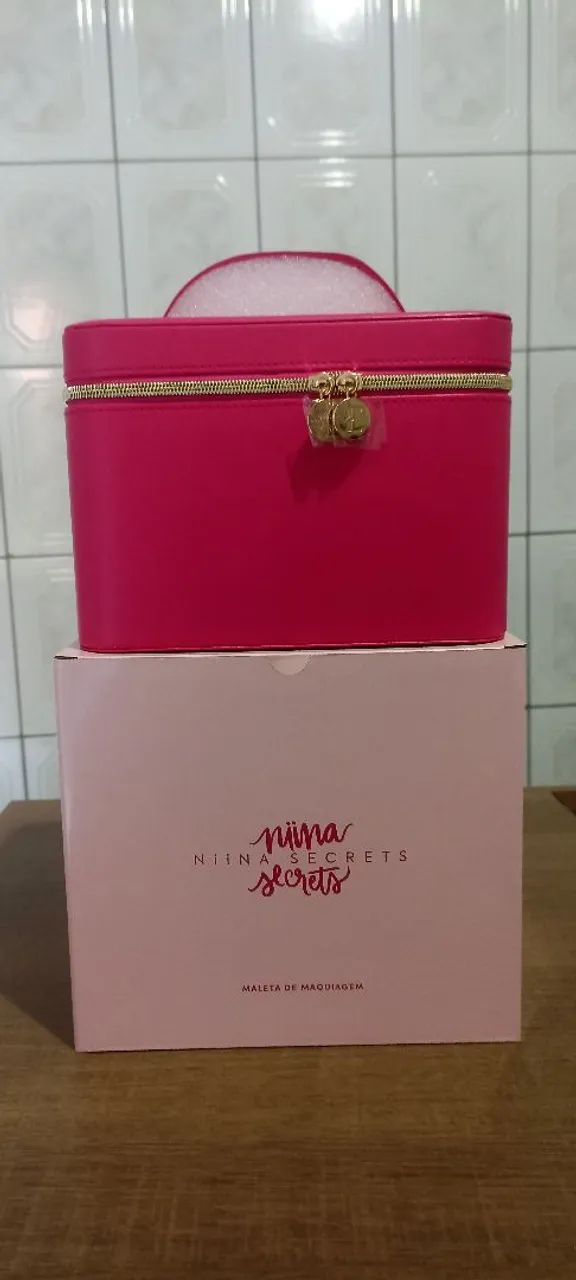 Maleta de Maquiagem Niina Secrets 