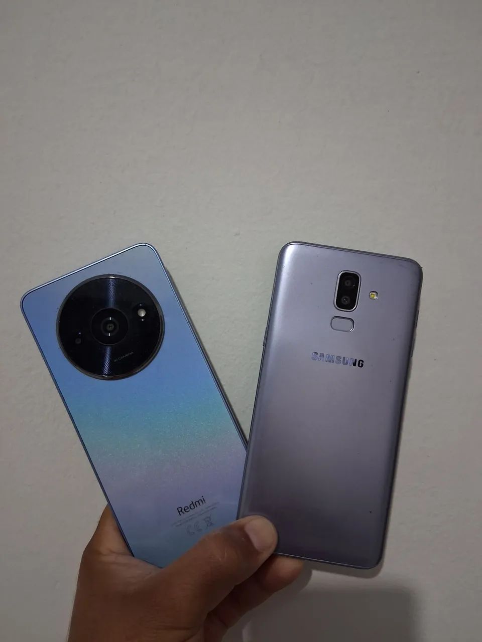 Vendo Celular Samsung J8 e Redmi A3