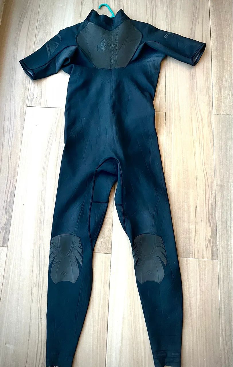 Neoprene Long XL 54 / Manga Curta - Quiksilver 