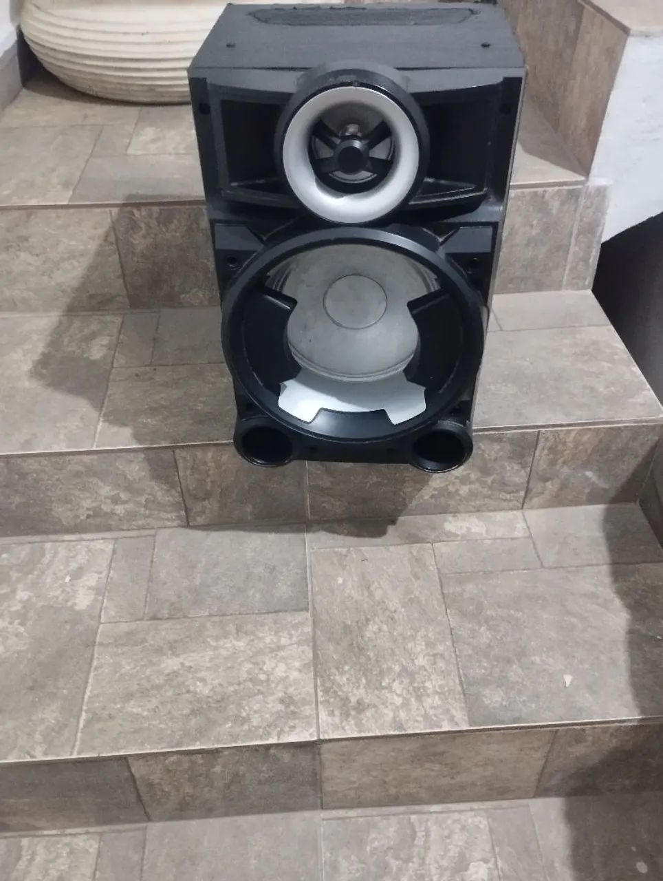 Caixa amplificada (leia o anúncio)