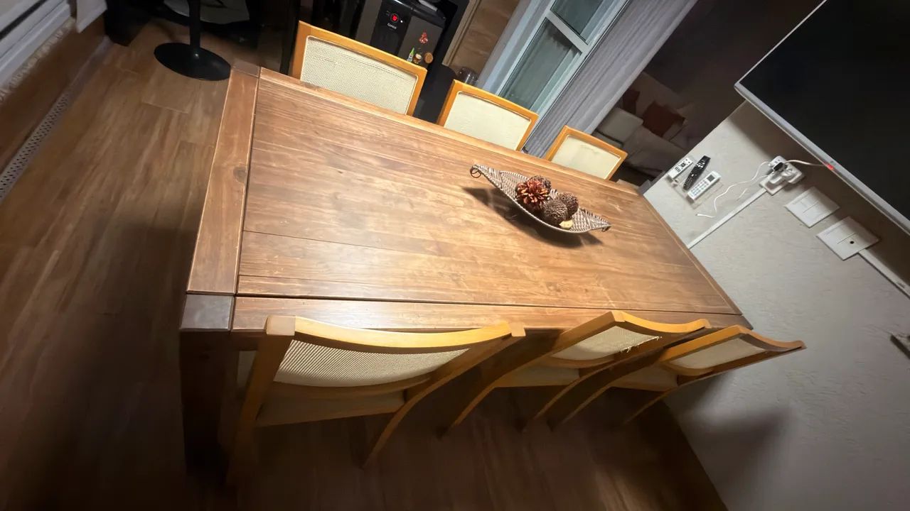 Conjunto mesa e cadeiras 6 lugares  - Foto 3