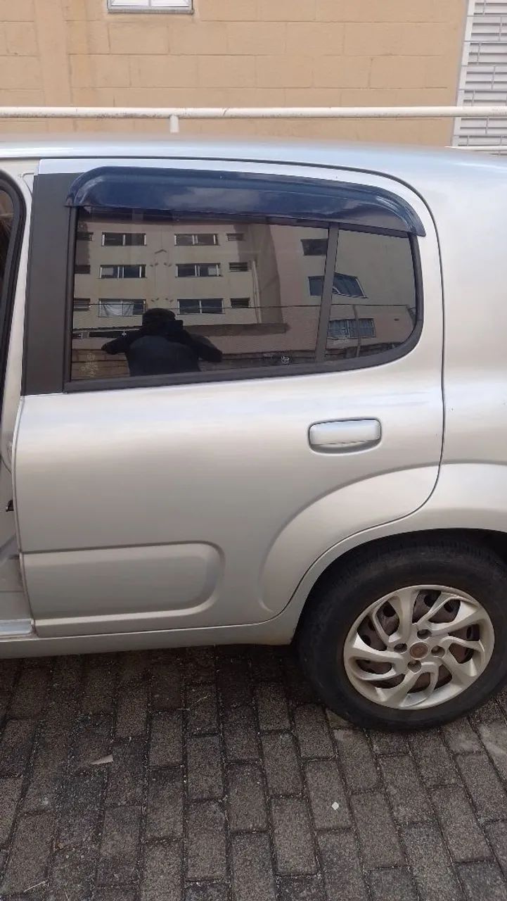 Fiat Uno Evolution 1.4 Fire Flex 8V 5P 2015 - Foto 2