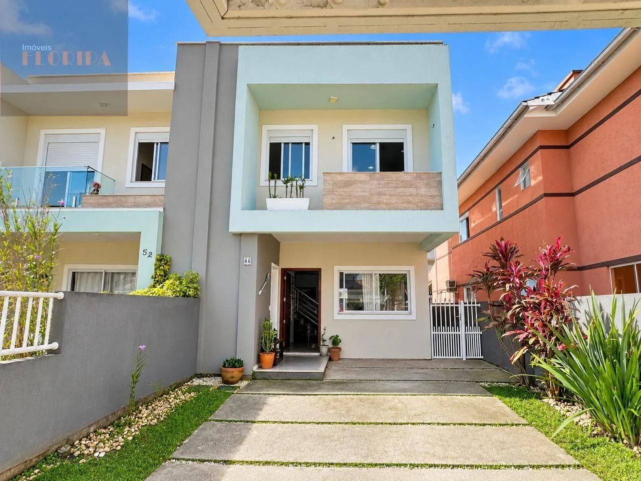 Casa com 3 dormitórios em loteamento no Ribeirão da Ilha