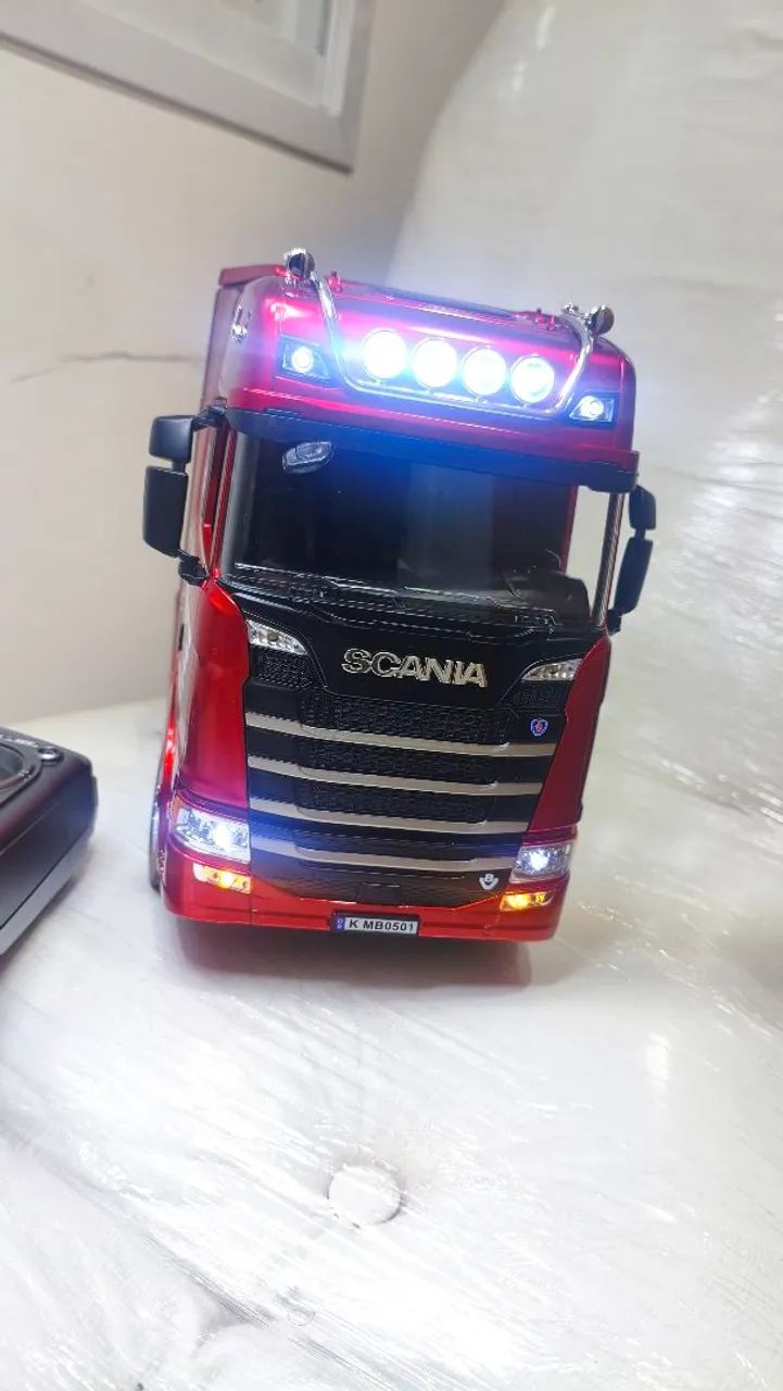 Automodelo Scania 770s completa - Foto 3
