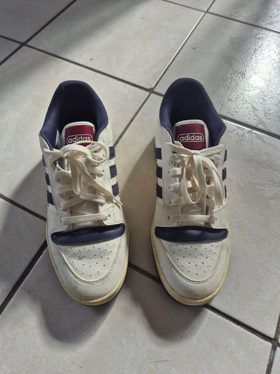Tenis Adidas, usado 4x - Foto 2
