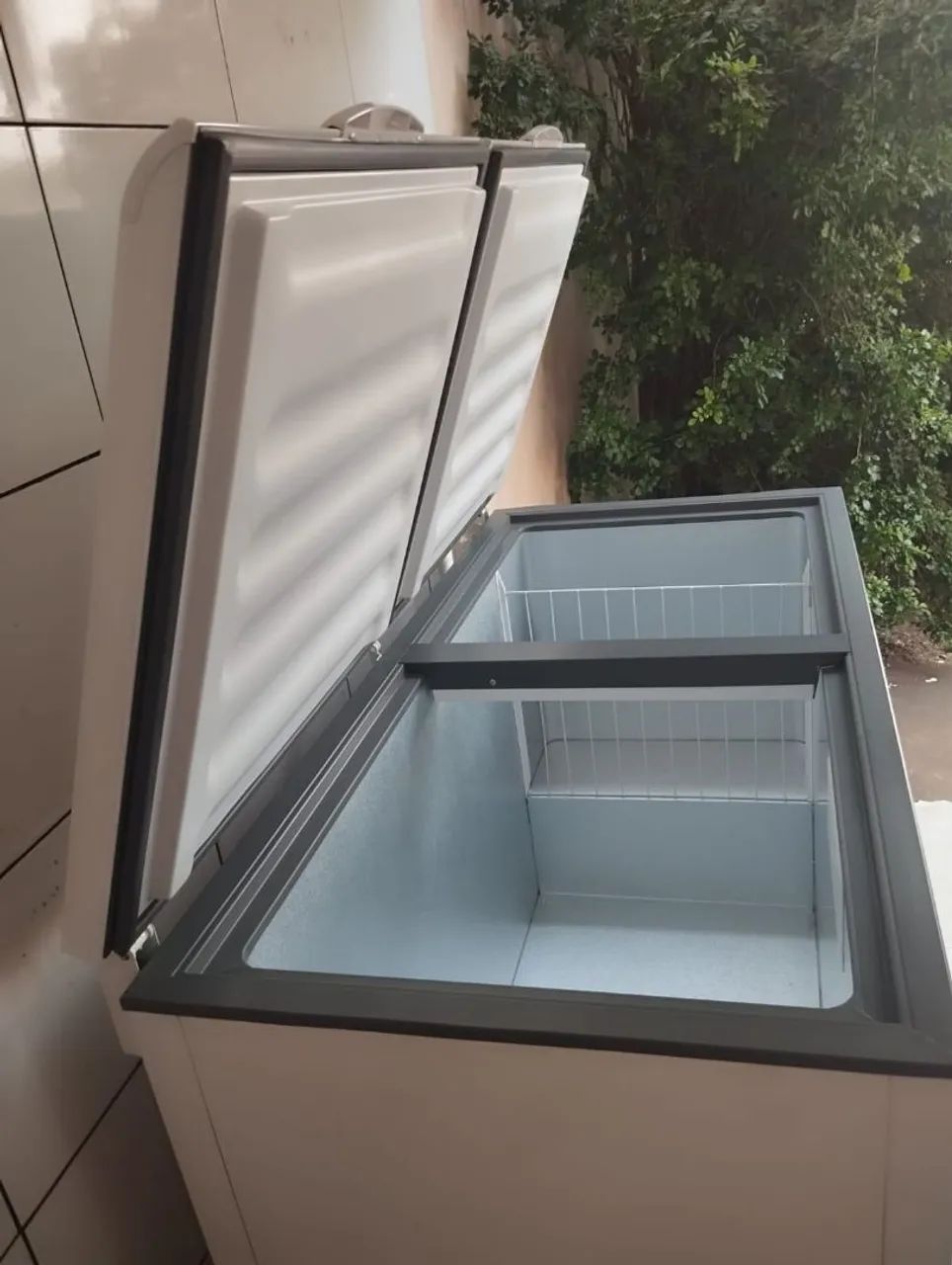 Freezer Horizontal Consul 2 Portas - Foto 3