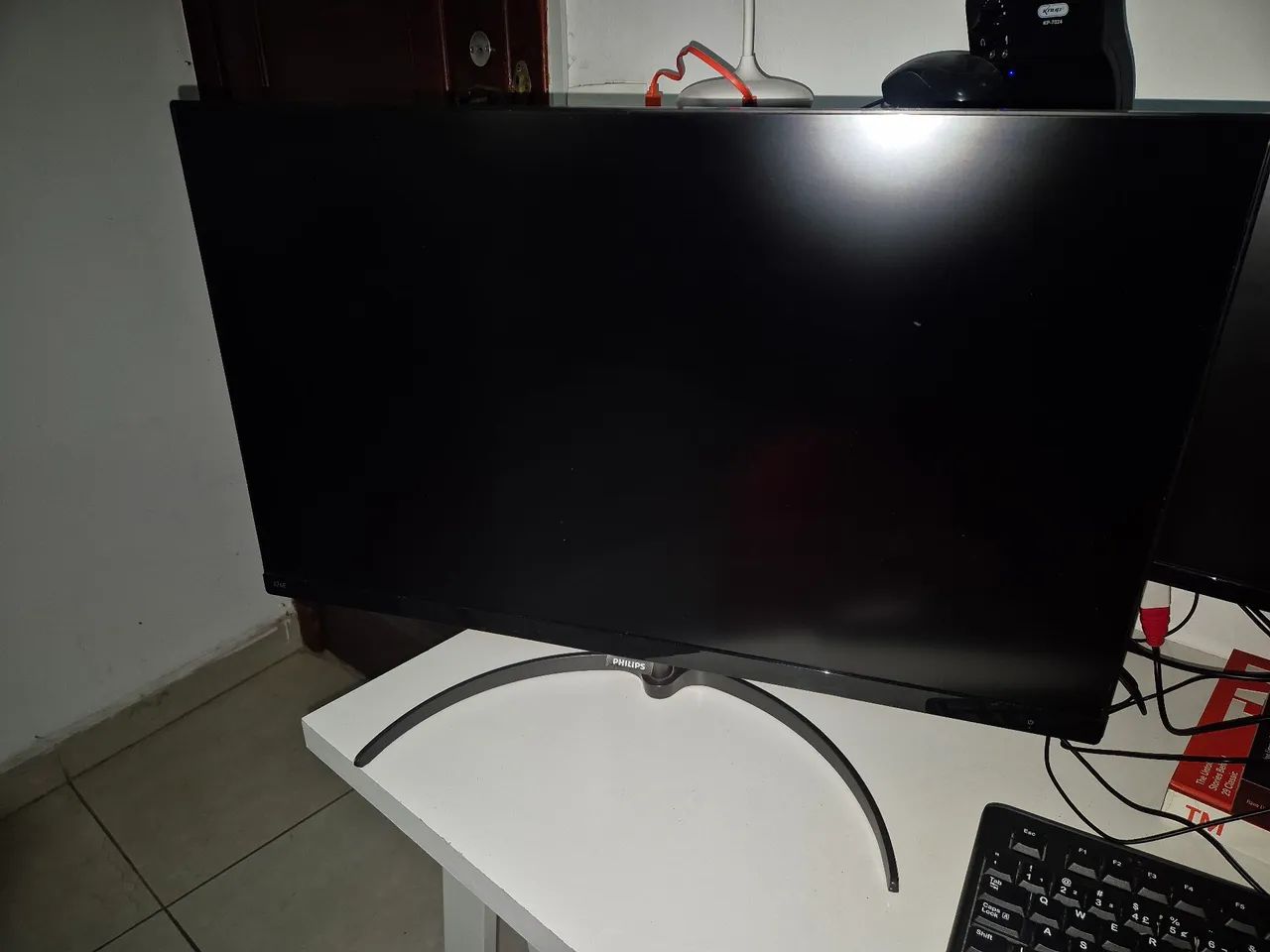Monitor Philips 27" 4K UHD IPS - Modelo 276E8VJSB - Foto 3