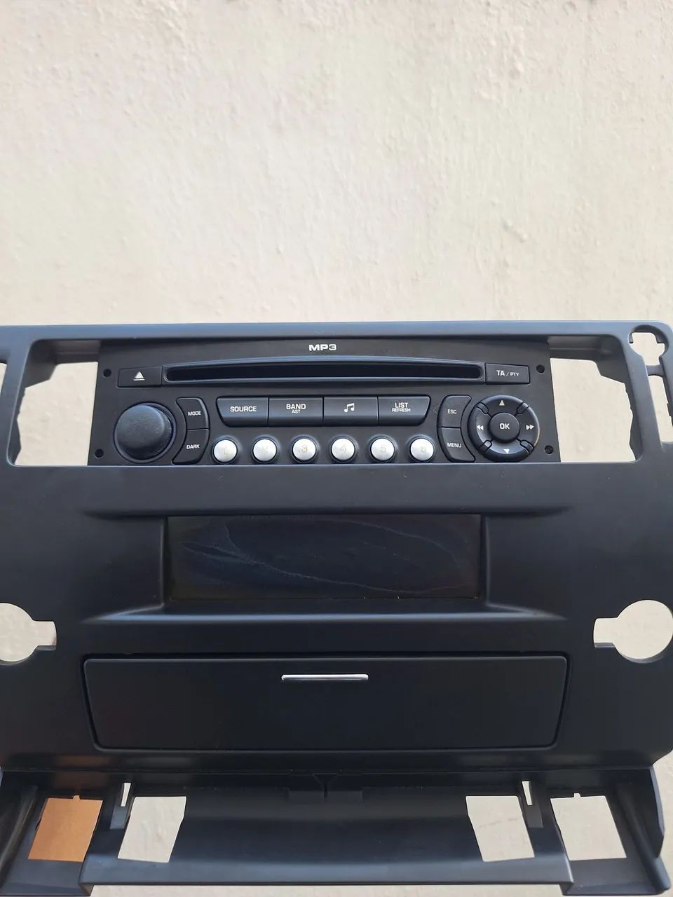 Kit Rádio Original Rd4 Mp3 + Moldura Central Painel Citroën C4