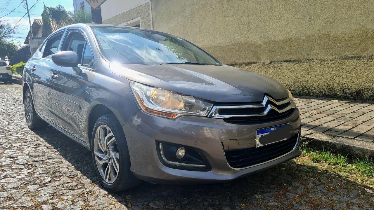 Citroën C4 C4 LOUNGE Exclusive 1.6 Turbo 4p Aut. 2014