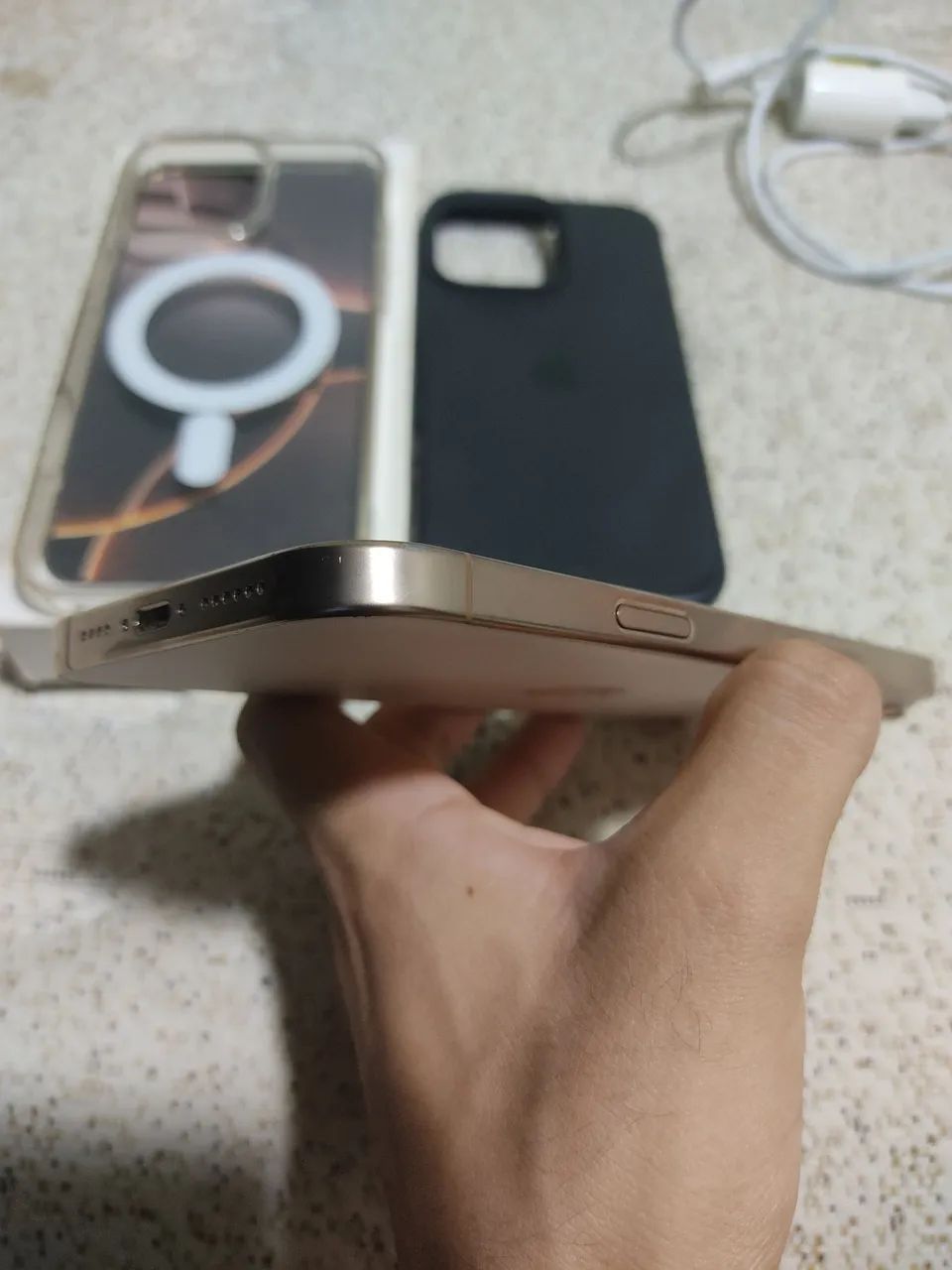 Celular iPhone 16 Pro Max - Foto 3