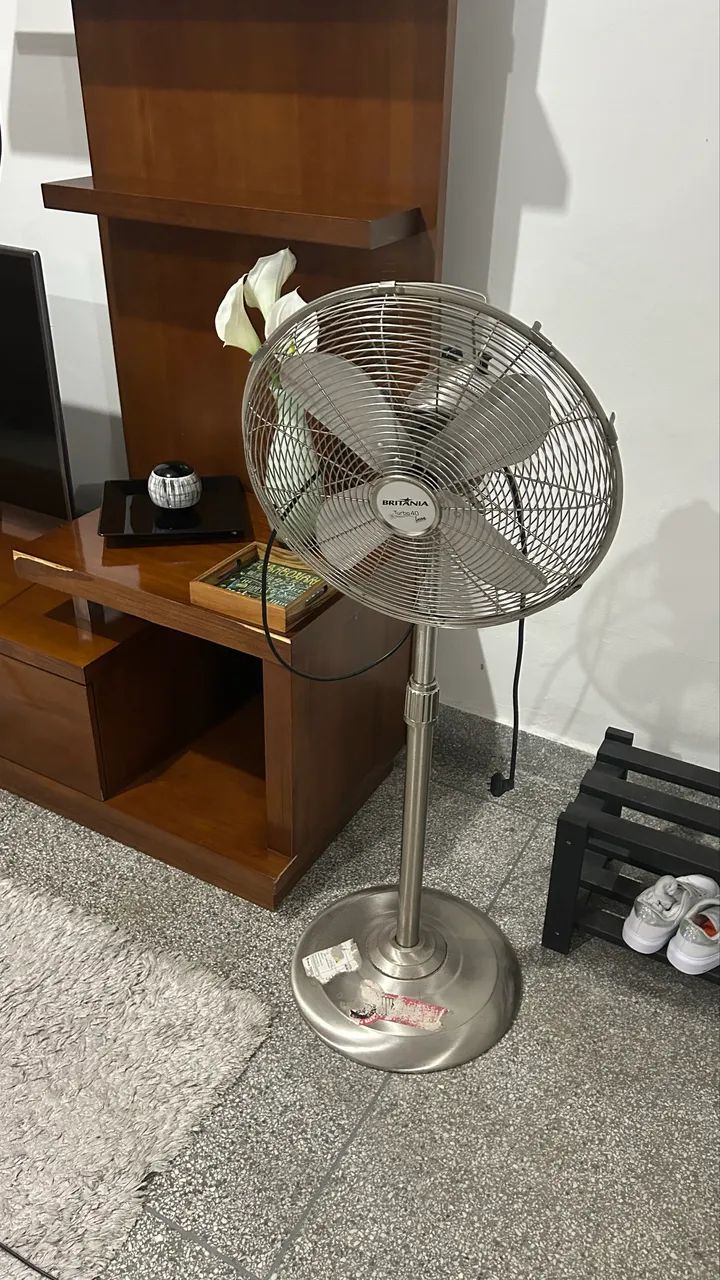 Ventilador de coluna - Foto 5