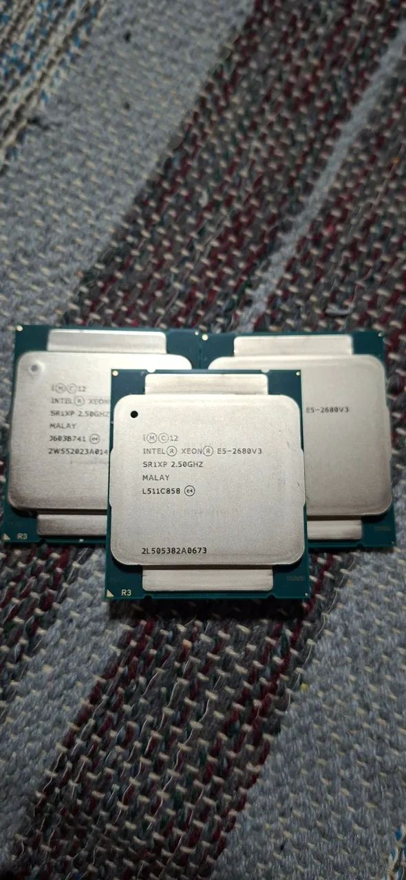 Kit 3 unidades intel xeon E5-2680V3  12- core 24- threads 120W tdp  - Foto 2