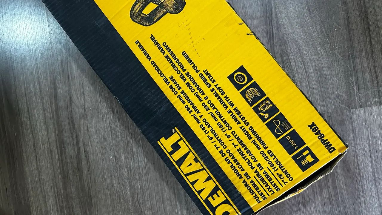 DeWalt Politriz Lixadeira 1250w - 110v - Foto 4