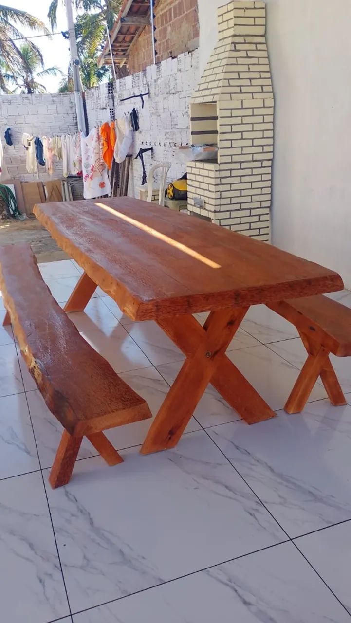 Mesa Rústica Maciça Bruta 