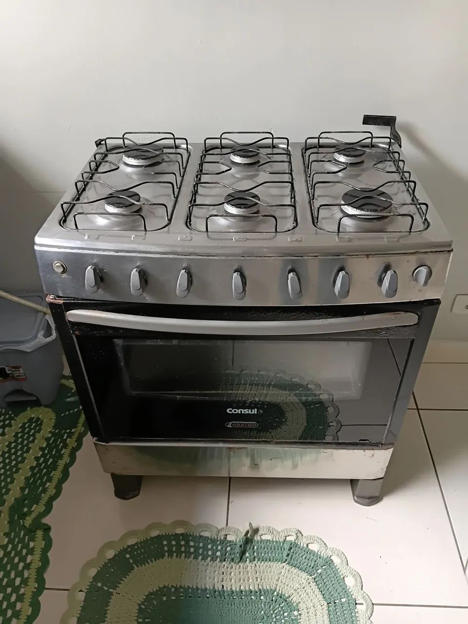 Fogão usado.