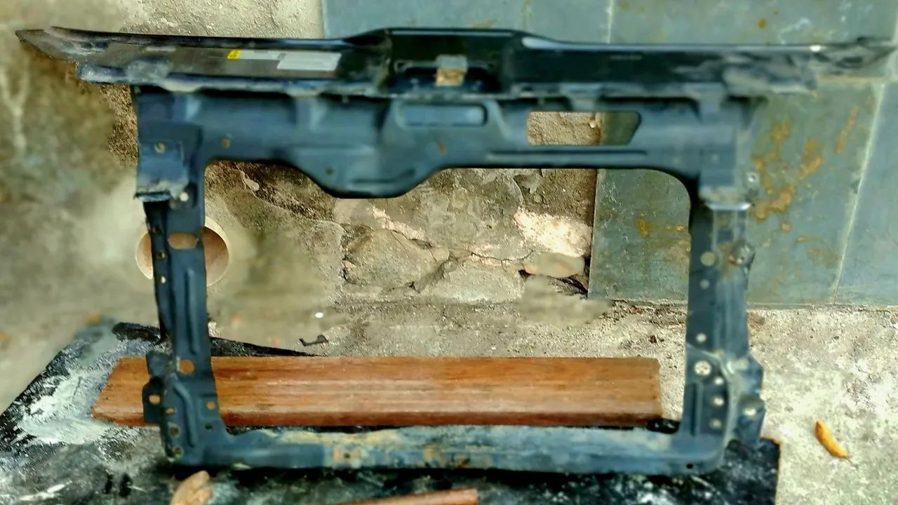  Jogo de Calotas, Original aro 15 (Nova) e Painel  Fox 10/15