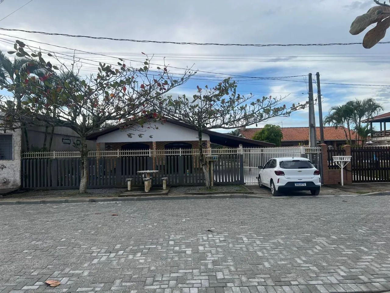Casa com 4 quartos e piscina no Coroados - Foto 2
