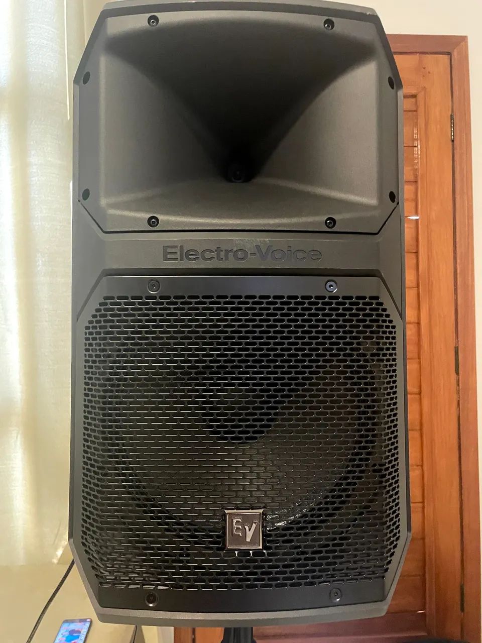 Caixa ativa Electrovoice eviva 12p  - Foto 2