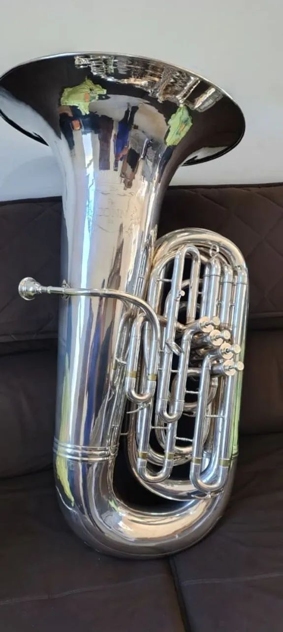 Tuba conn 82J  - Foto 2