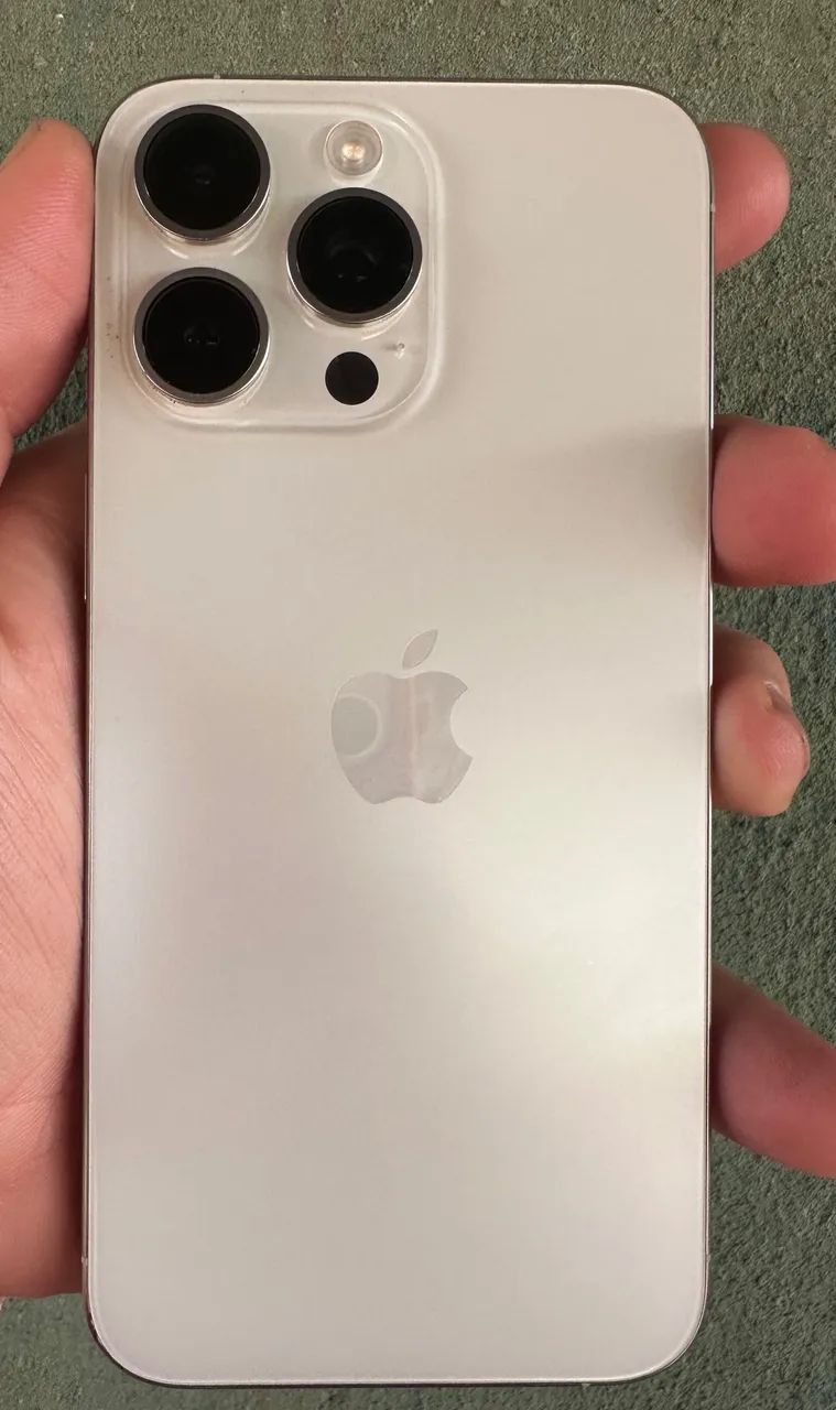 iPhone 15 pro Max - Foto 2