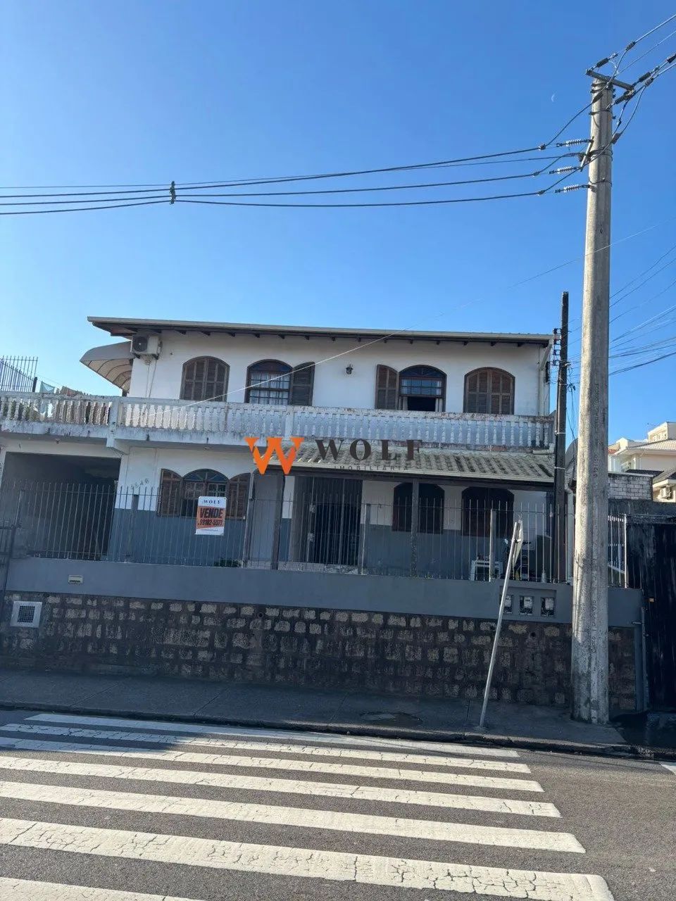 Oportunidade de compra de casa financiável Rua Santos Saraiva
