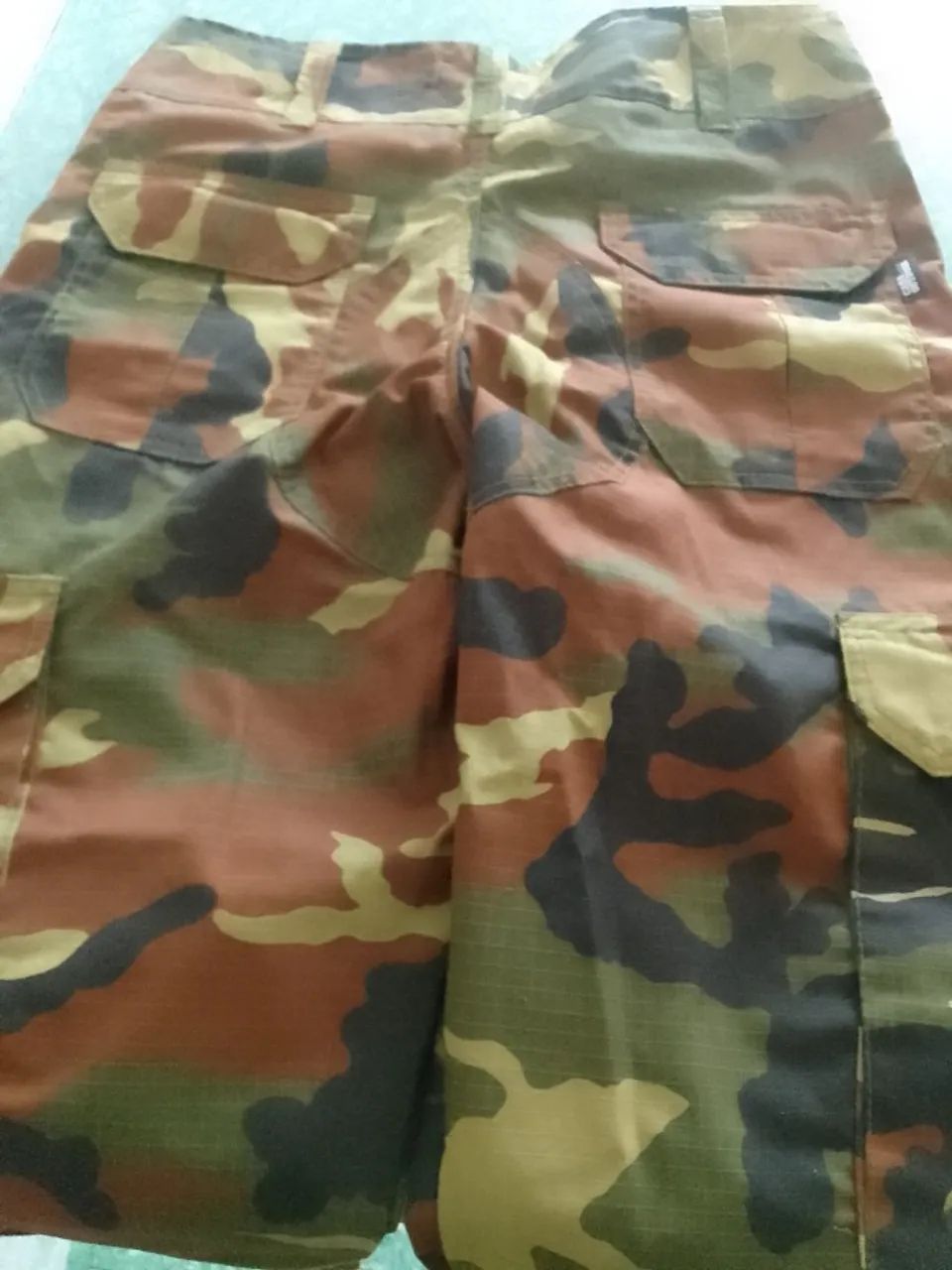 calça masculina camuflagem selva (das antigas) - Foto 4