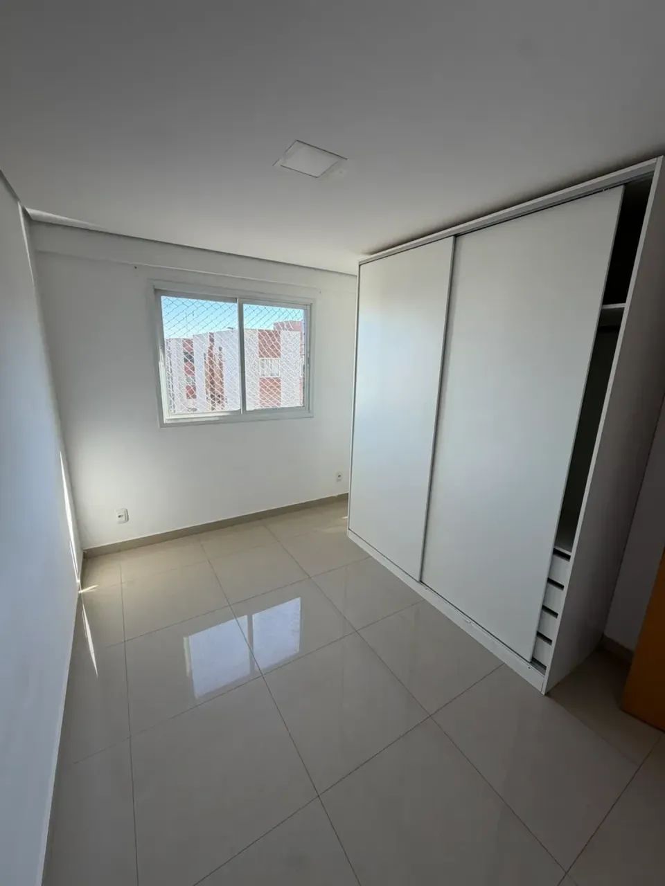 alugo excelente apartamento no setor central - Foto 2