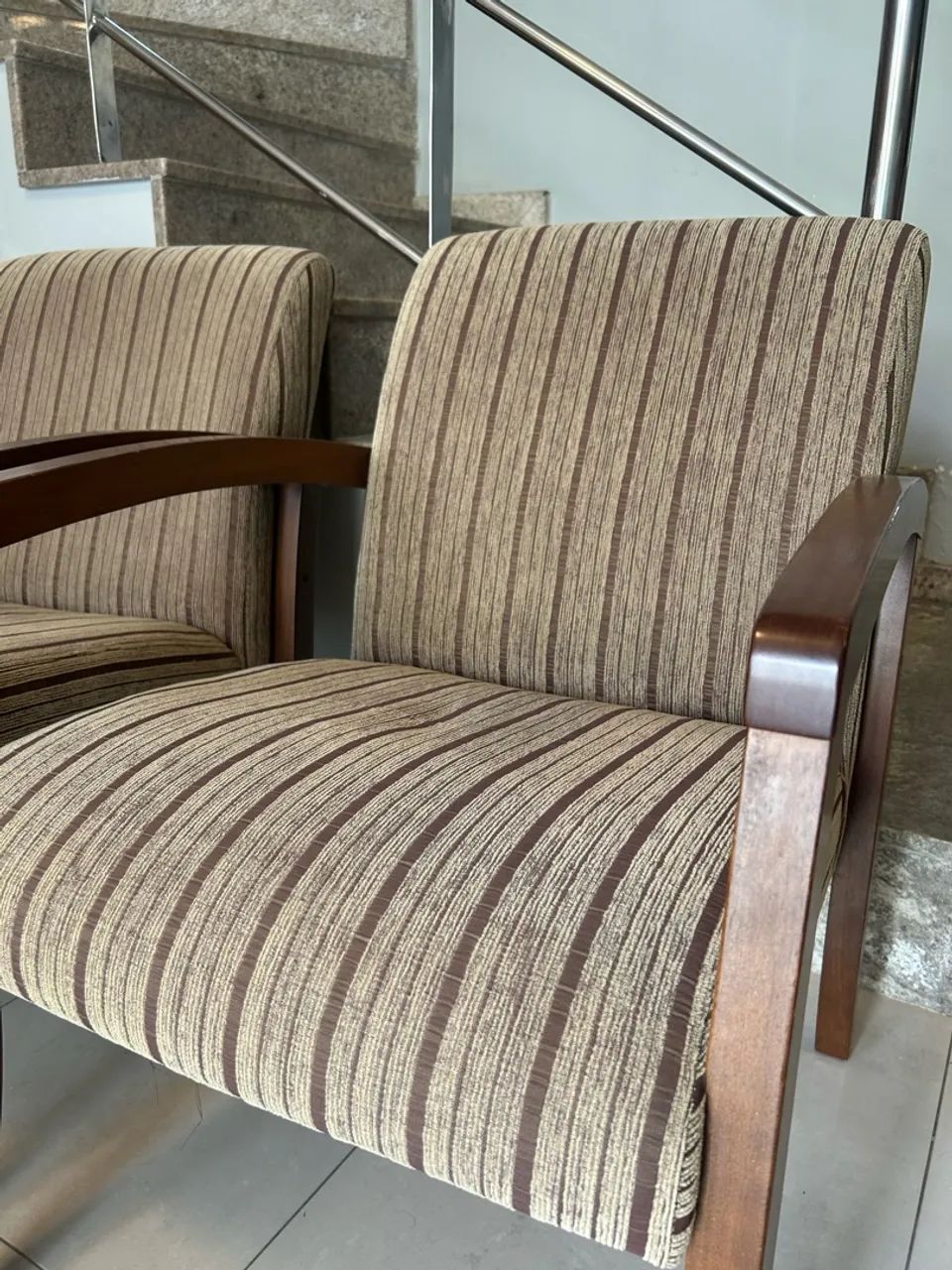Jogo com 2 Poltronas para sala  - Foto 3