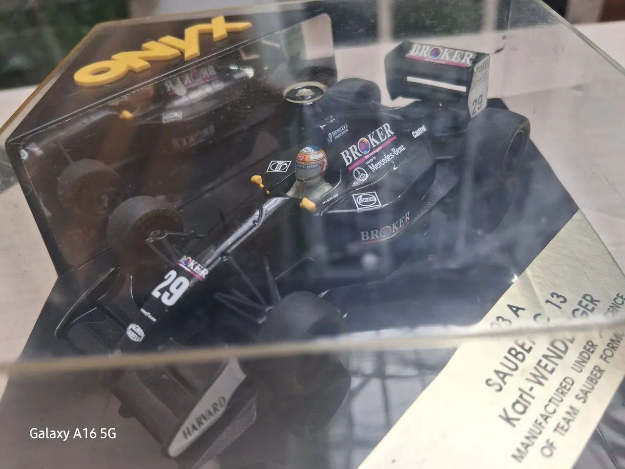 F1 Miniaturas Onyx Escala 1:43 - Foto 2