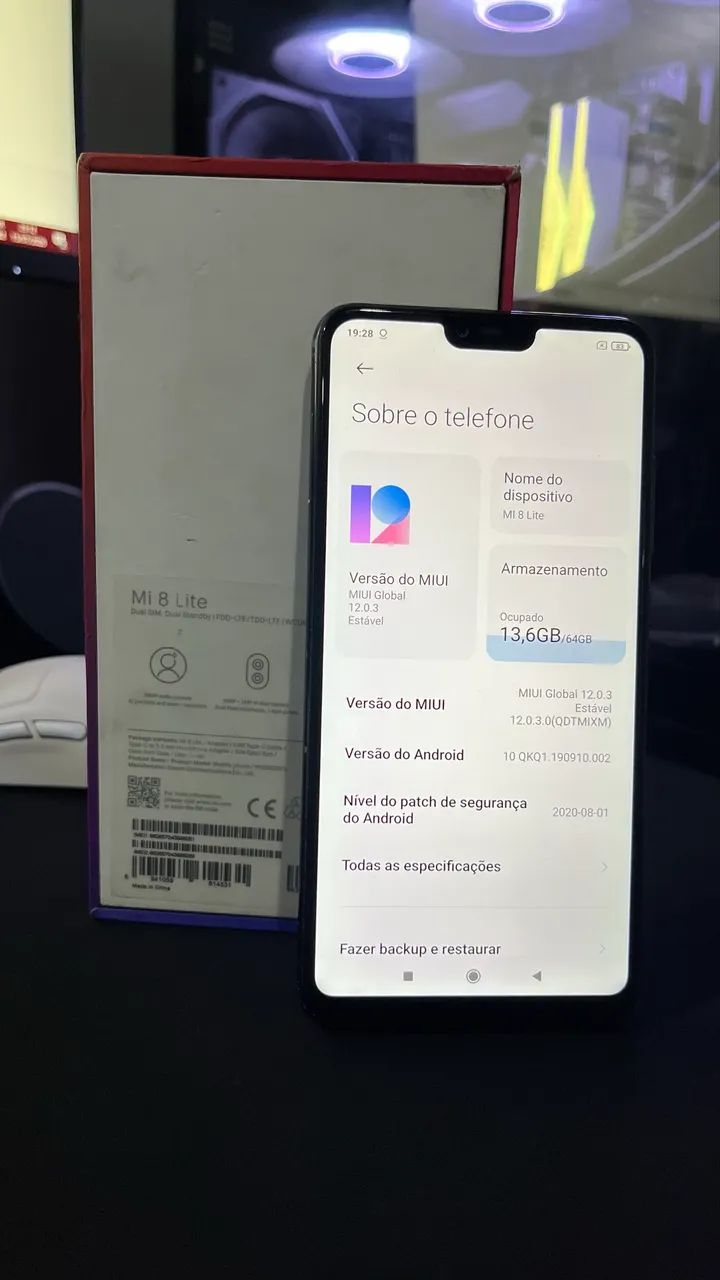 Celular Xiaomi Mi 8 Lite tudo funcionando e tudo original - Foto 2