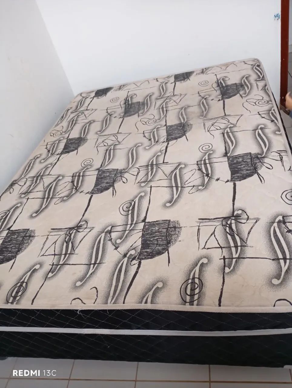 Cama box casal