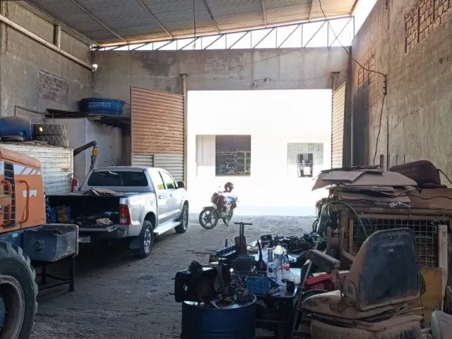 Vendo Galpão 300 m² B. Castanheira  - Foto 4