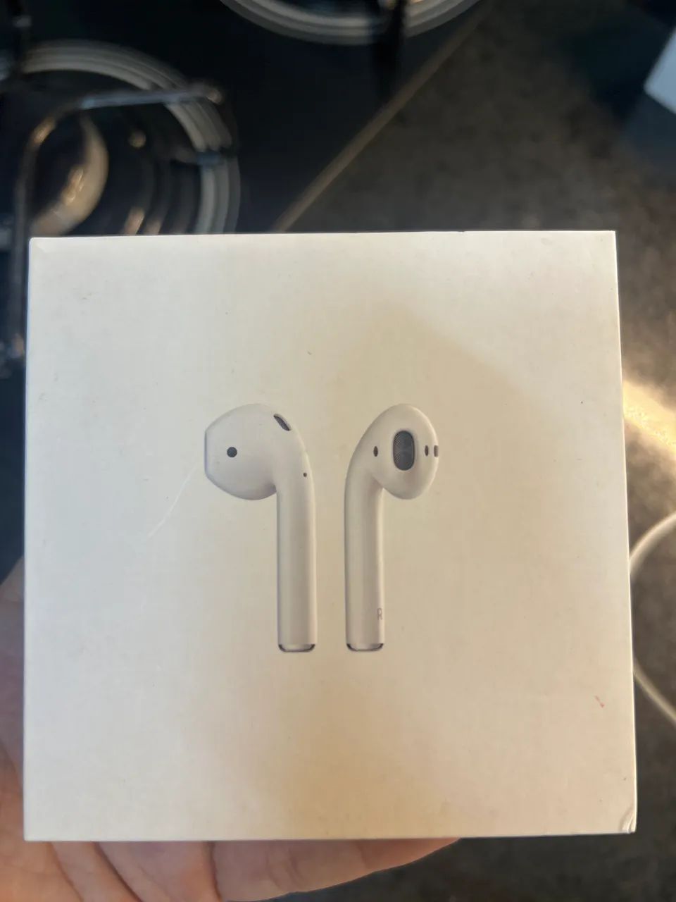 Caixa AirPods