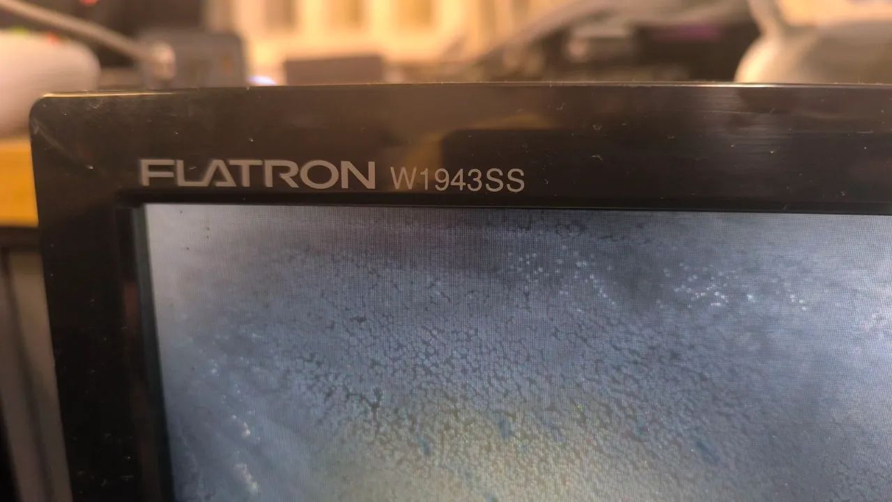 Monitor LG W1943SS - Foto 2