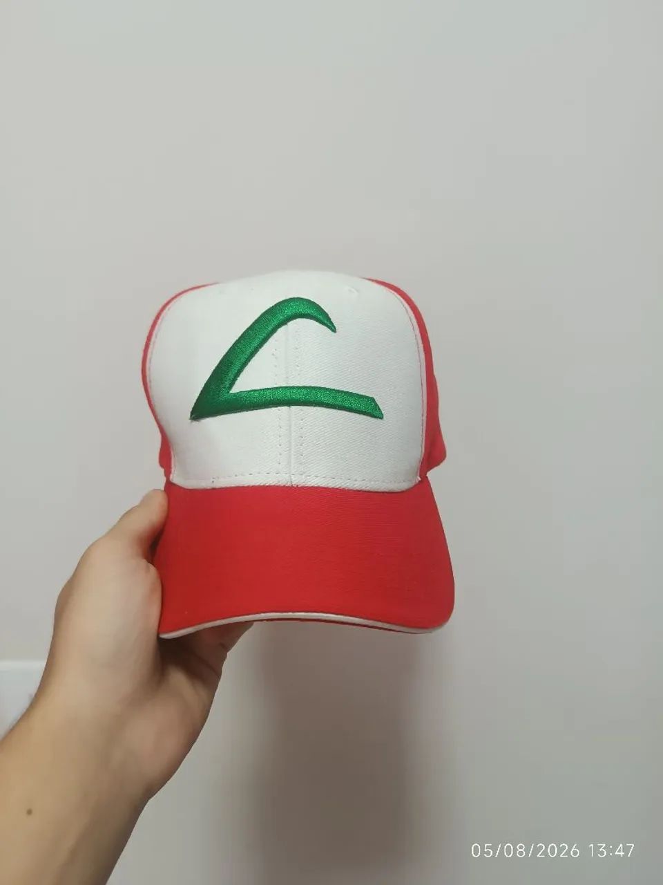 Boné Ash Pokémon em perfeito estado, sem nenhum uso