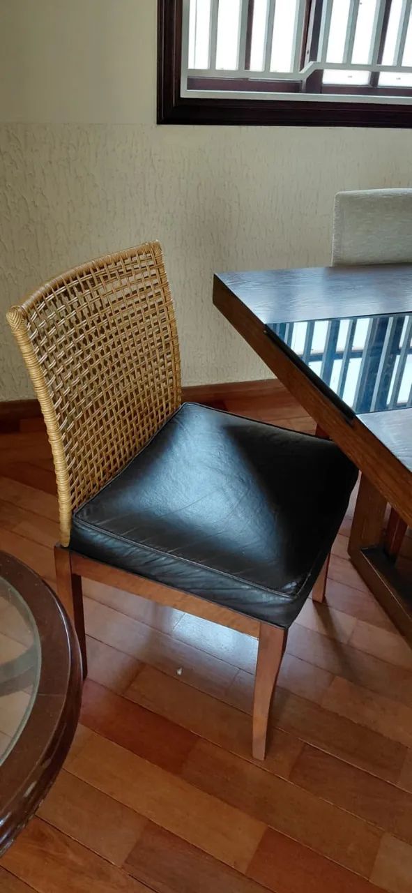 Mesa de jantar madeira com 8 lugares - Foto 2