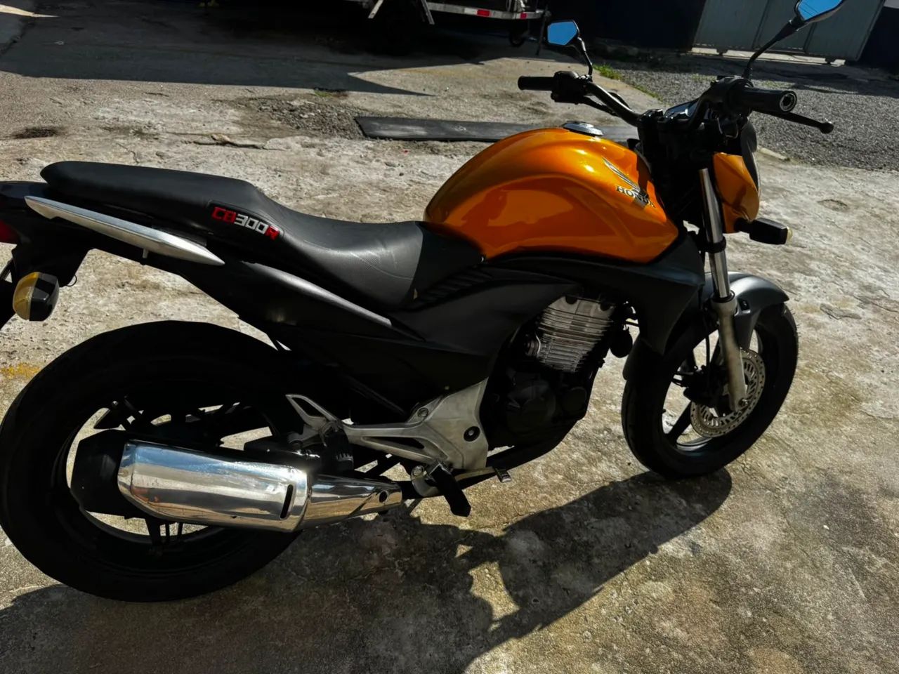 Moto Cb 300 - Foto 3