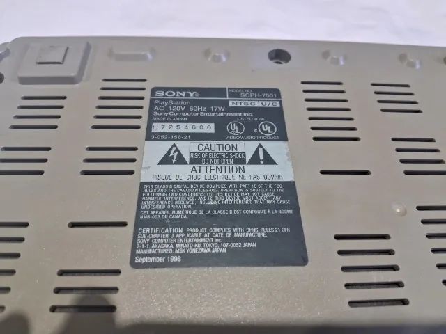 Playstation SCPH-7501 com defeito - Foto 4