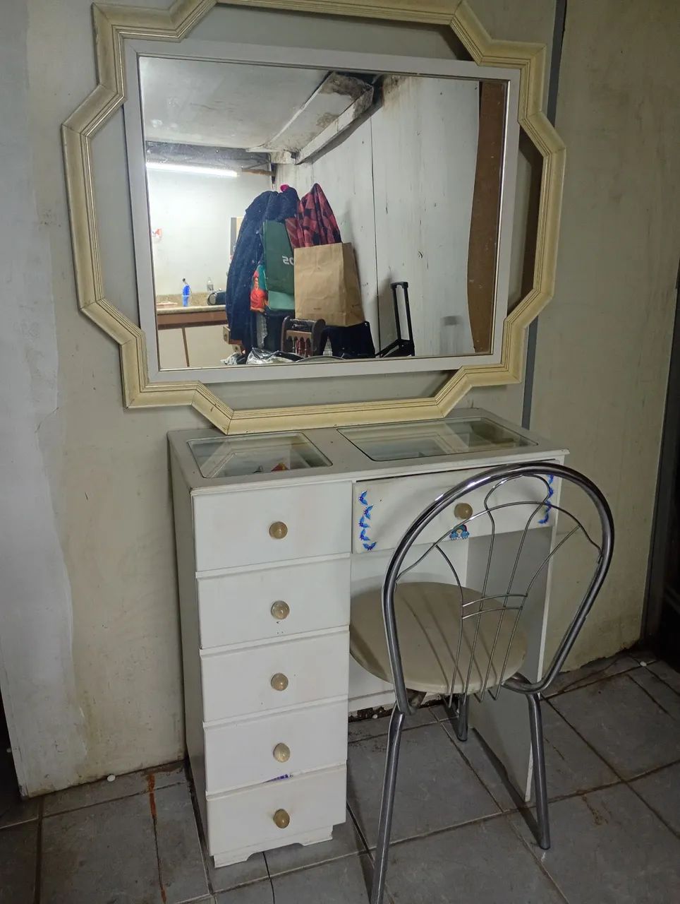 Penteadeira com cadeira  - Foto 2