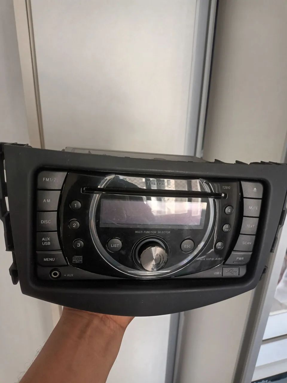 Rádio original Rav4 2010/2011