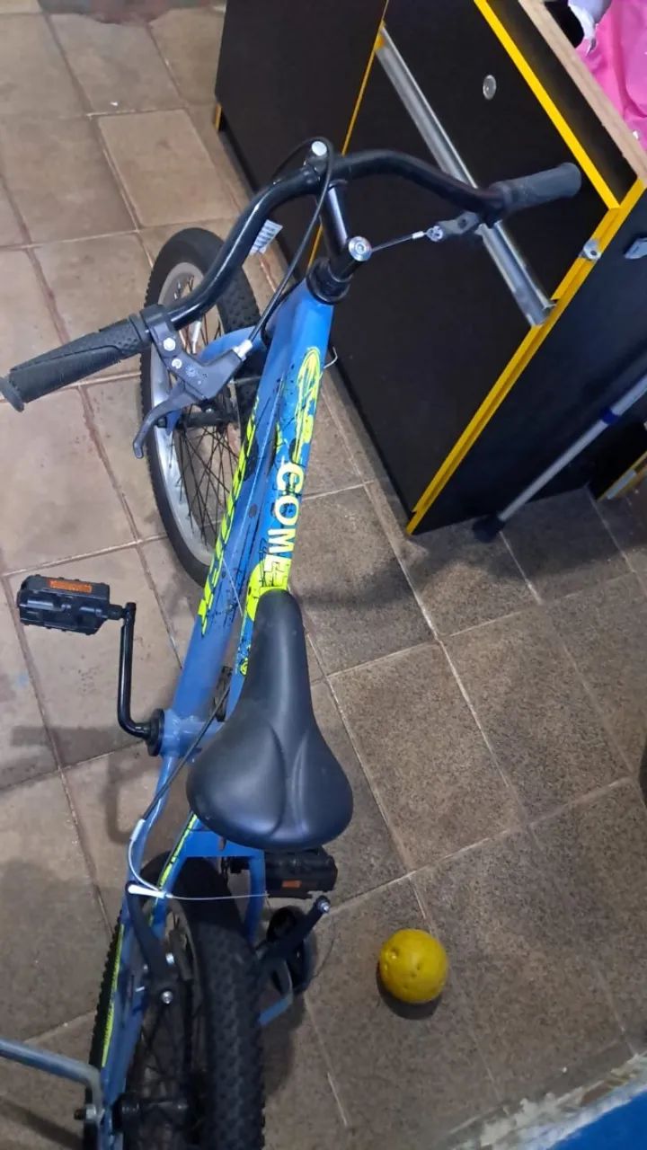 Bicicleta Infantil Aro 20 Cometa - Foto 5