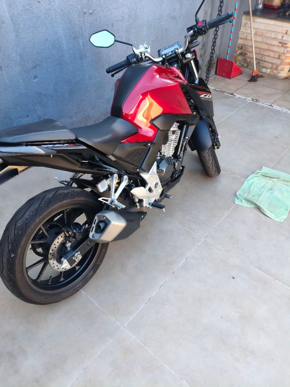 Cb300 f 2025 - Foto 3