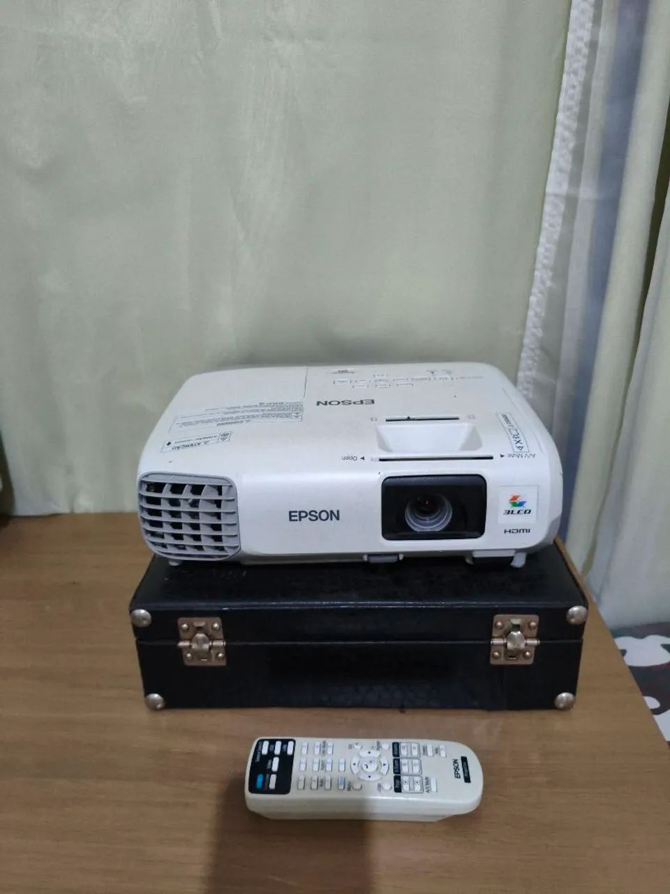 Projetor profissional Epson 