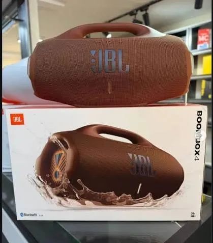JBL Boombox 4 Marrom 