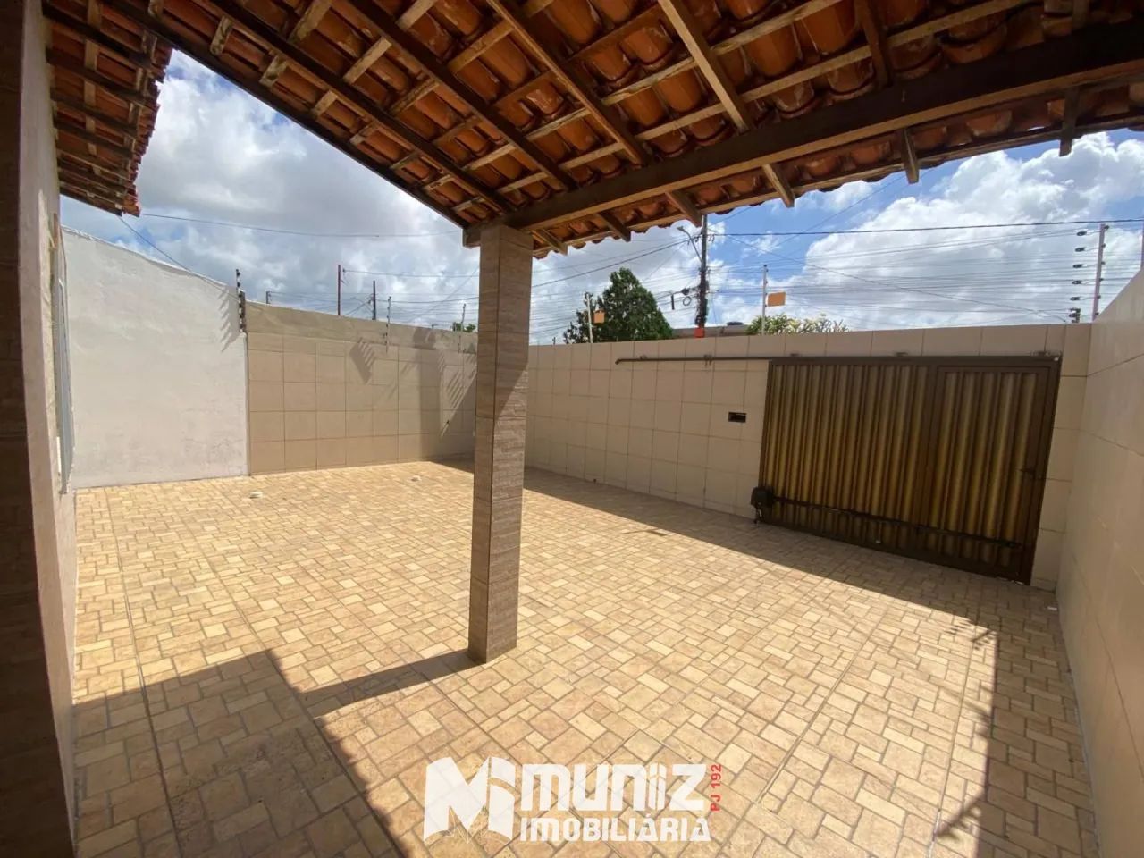 CASA PARA ALUGAR NA RUA III - BAIRRO ARUANA! - Foto 3